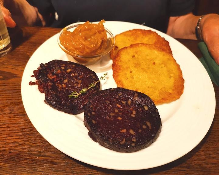 Weinstube Zum Henkelköerbchen